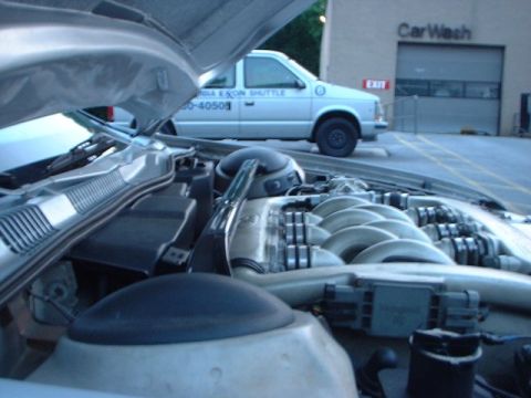 1993 Ford Taurus - GM strut tower brace from side.