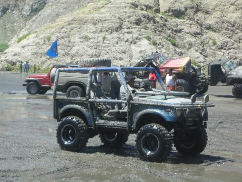 1987 Suzuki Samurai “Sammy”