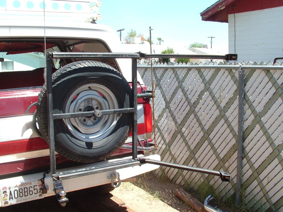 Rear-mounted spare tire carrier on a 1990 Ford Bronco