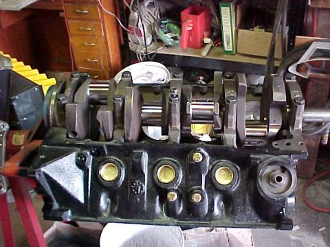 1983 Ford Bronco - The fresh balanced crank is home