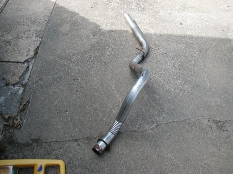 1991 Ford Bronco - walker tail pipe from advanced auto part #45860