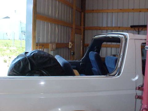 1987 Ford Bronco - At 1:45 PM, we had the top off. It's the first time the top has ever been off.