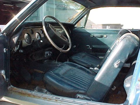 1968 Mercury Cougar - The interior was not bad except the carpet had been wet in the back seeat behind the driver. The window was left open for several years.
