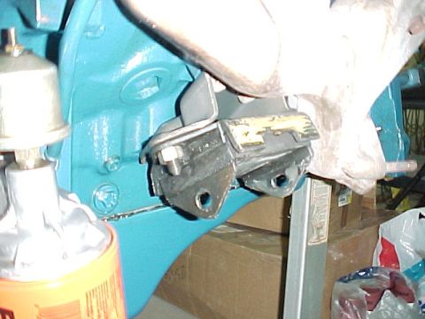 1968 Mercury Cougar - NOS Ford engine insulators have their proper yellow paint markings