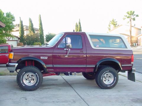 1990 Ford Bronco photo