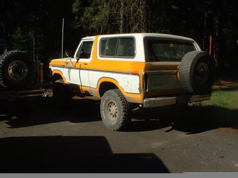 1978 Ford Bronco “shadowcaster II”