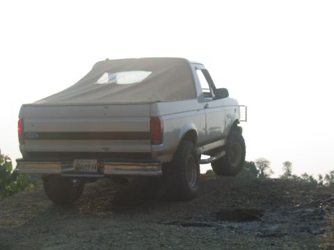 1996 Ford Bronco - nice sunset...