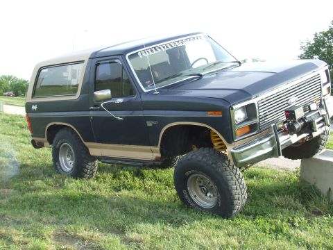 1986 Ford Bronco photo