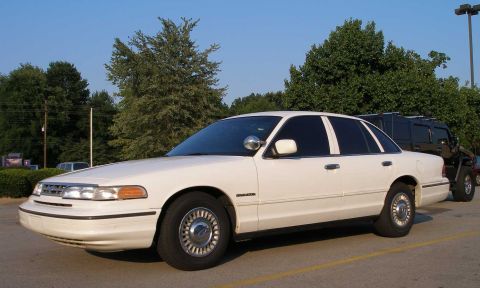 1998 Ford Crown Victoria - The Colonel's '95 P71.