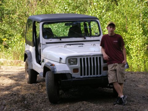1984 Ford Bronco - The Jeep we were messin around in.