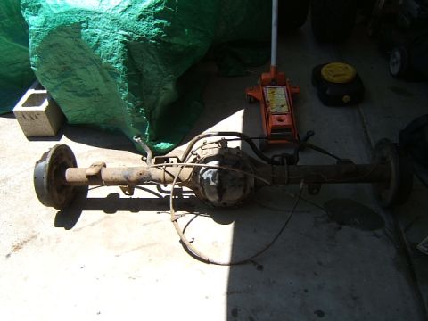 1988 Ford Bronco - Old 8.8 axle with 3:55 gears and Ford OEM limited slip differential.