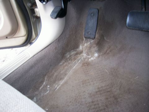 2000 Ford Taurus - the worst part of the Interior