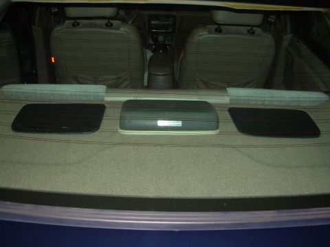 1995 Ford Taurus - Finished product. The emblem is visible from the outside.