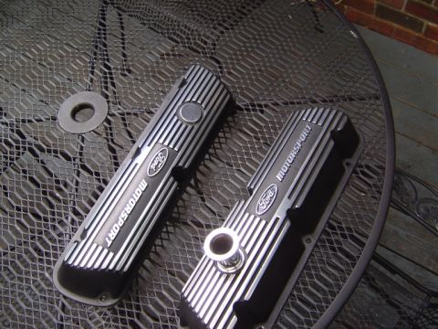 1986 Ford Bronco - These Ford Motorsport valve covers are for sale and appear to be aftermarket parts.