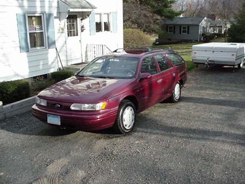 1993 Ford Taurus - Shinny Car