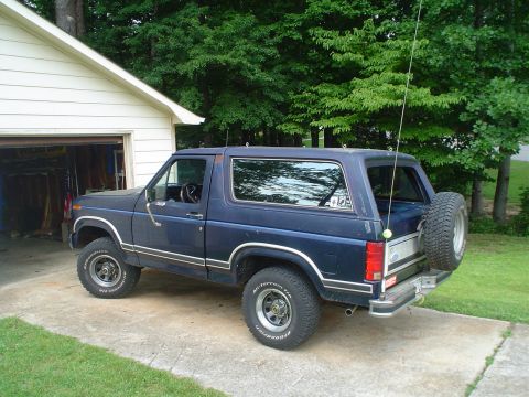 1984 Ford Bronco - This blue Ford Bronco appears to be from the early 1980s, not 1984.