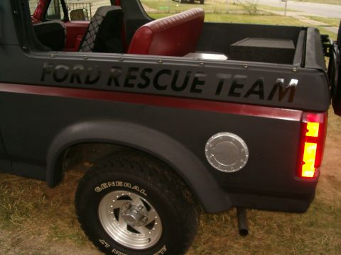 1989 Ford Bronco photo