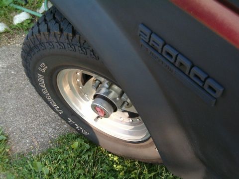 1989 Ford Bronco photo