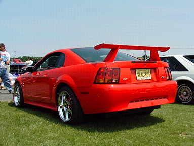 2000 Ford Mustang - Left rear view of 2000 Cobra R
