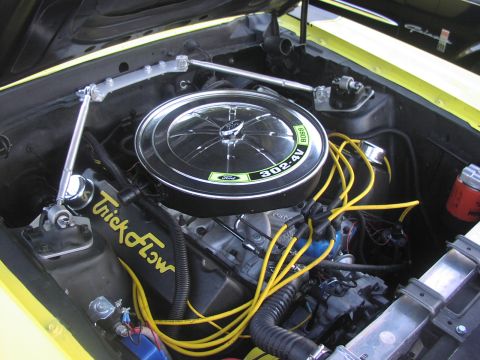 1979 Ford Bronco - Engine bay details of a Ford Boss 302 V8, likely from a 1969 Mustang.