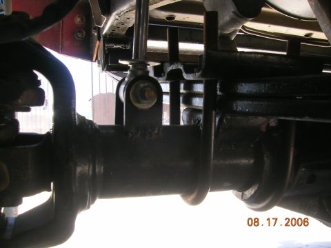 1985 Ford Bronco - This photo shows the underside of a vehicle, focusing on the rear axle and suspension components, dated 08.17.2006.