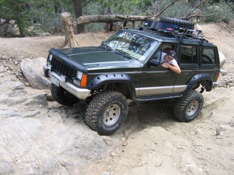 1996 Jeep Cherokee - attempting the first obstacle