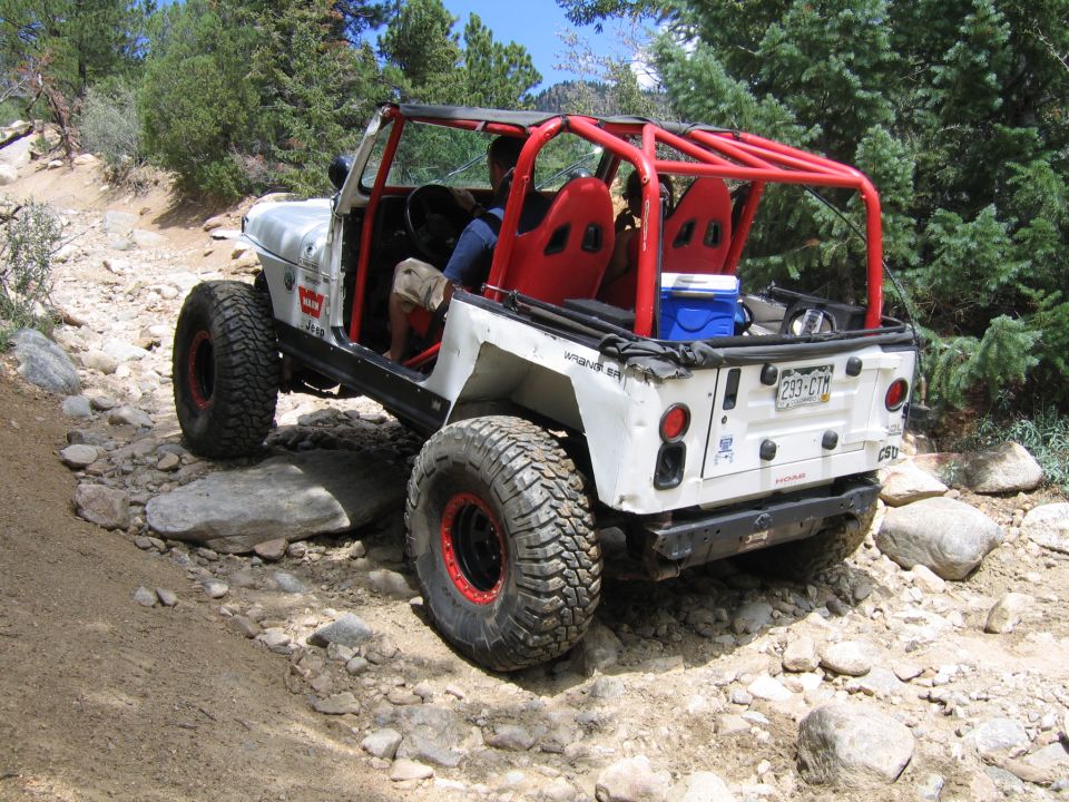 we let this YJ on 37's pass in front of us, very nice guy