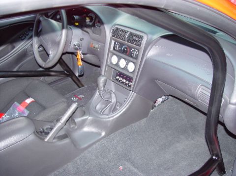2000 Ford Mustang - 12