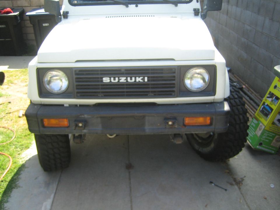 1987 Suzuki Samurai front view with SUZUKI grille badge