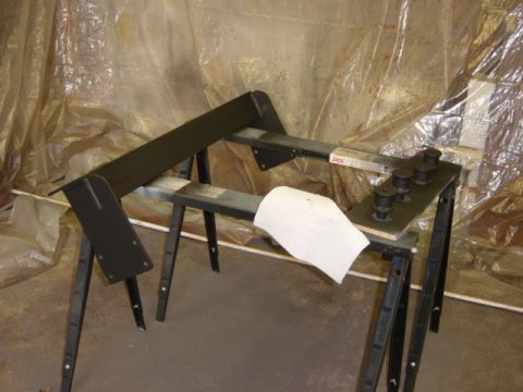 1991 Ford Bronco - Paint on the cab crossmember and lift mounts ...