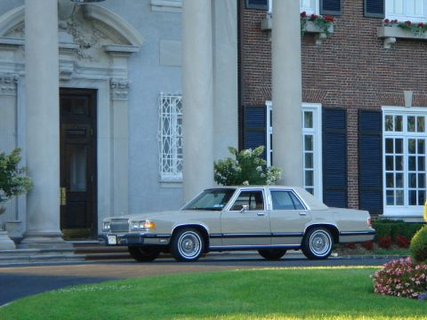 1990 Mercury Grand Marquis photo