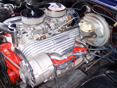 1972 Ford Ranchero - The engine features a chrome air cleaner assembly and a red-painted block.