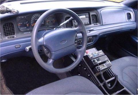 1996 Ford Crown Victoria photo