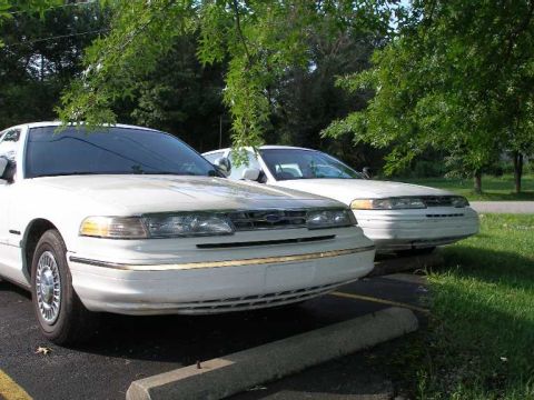 2001 Ford Crown Victoria - The Colonel's 1995 P71.