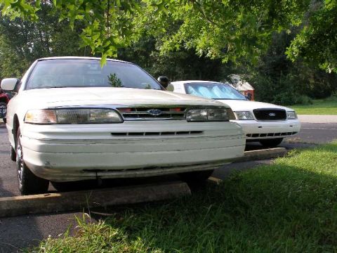 2001 Ford Crown Victoria - CrownVicMan's 1996 P71.