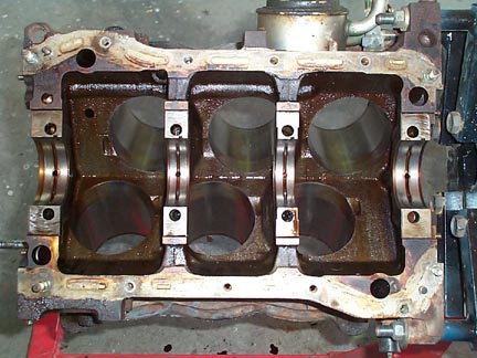 1992 Ford Wagon - Bare bottom end.