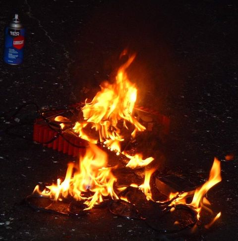 2006 Ford E350 - Burning Legacy amp.