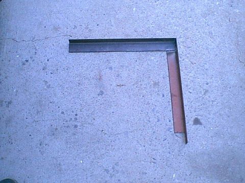 1983 Ford Bronco - Here is how it goes together. easy welds top and bottom.
