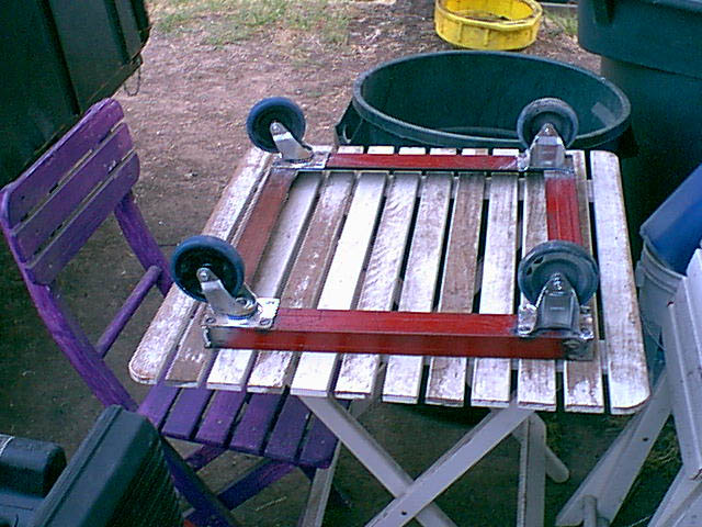here it the bottom side. now time to dress the welds and knock off loose paint.