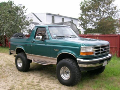 1996 Ford Bronco photo