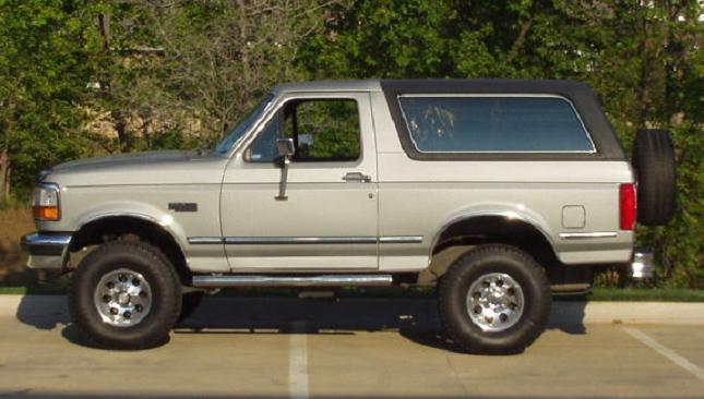 Newly installed Performance Accessories 2" body lift and 1" rear lift block (to level truck) - cheap, but lots of work.