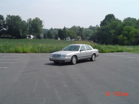 2006 Mercury Grand Marquis photo
