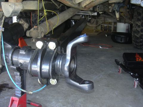 1991 Ford Bronco - finshed radius arms bolted up!