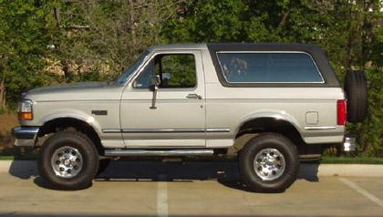 1992 Ford Bronco photo
