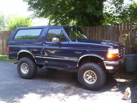 1994 Ford Bronco photo