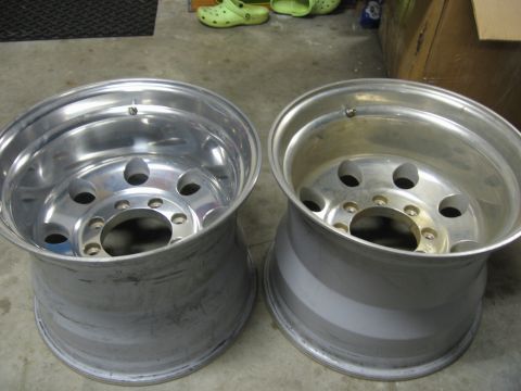 1974 Ford F-100 - before and after polishing the 16.5x12 eagle alloys