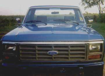 1984 Ford Bronco - hood and grille