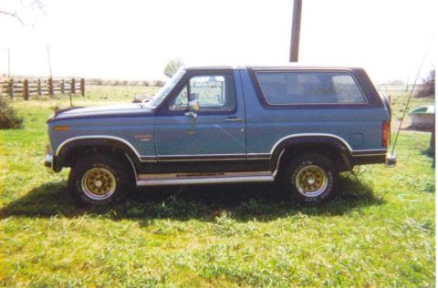 1984 Ford Bronco - 1984 FORD Bronco XLT 4X4 - original condition