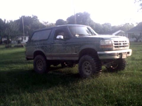 1996 Ford Bronco photo