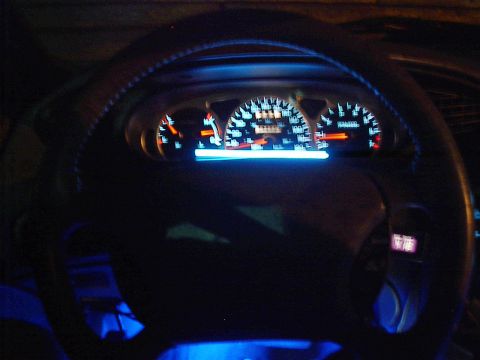 1998 Ford Taurus - here is that Puslar light i got, it blinks to the music, or just stays lit up. its a fairly good location for it, i think.